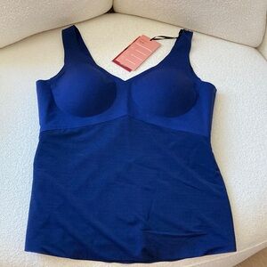 Honeylove shapewear tank bra. New with tags